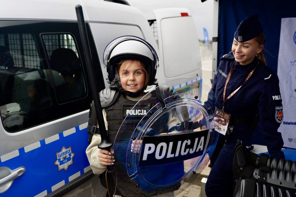 Wielki piknik lotniskowy w Łodzi. Tak łodzianie świętowali 100-lecie lotniska!