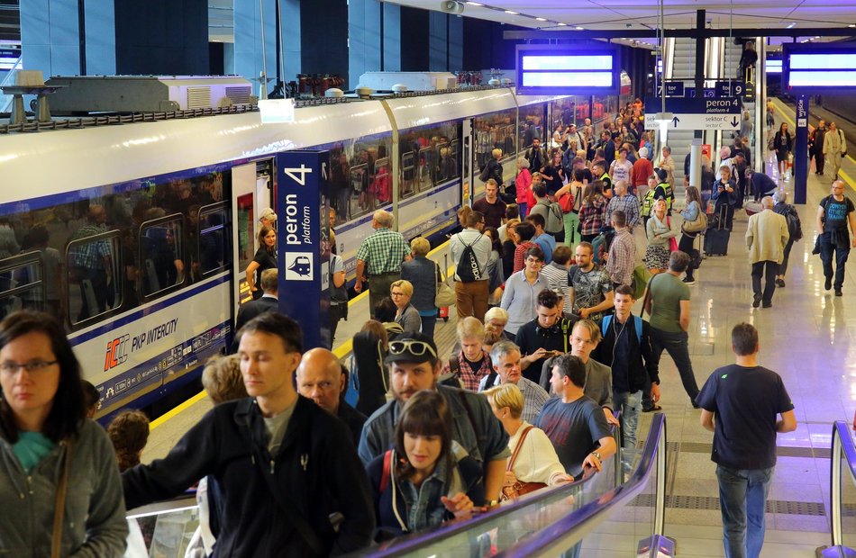 Łódź. Nowe połączenie PKP Intercity z Łodzi. Ucieszą się wielbiciele morskiego klimatu