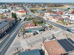 Łódź. Remont dworca w Sulejowie. Drewniane perony, poczekalnia i nowa zieleń odmienią betonowy plac!