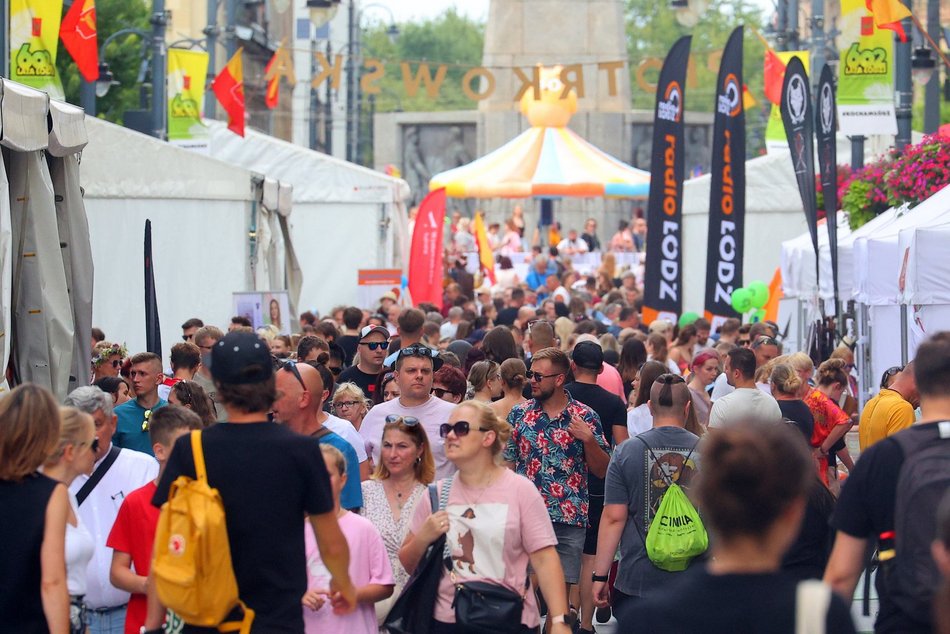 Łodzianie świętują 602. Urodziny Łodzi na Piotrkowskiej i placu Wolności