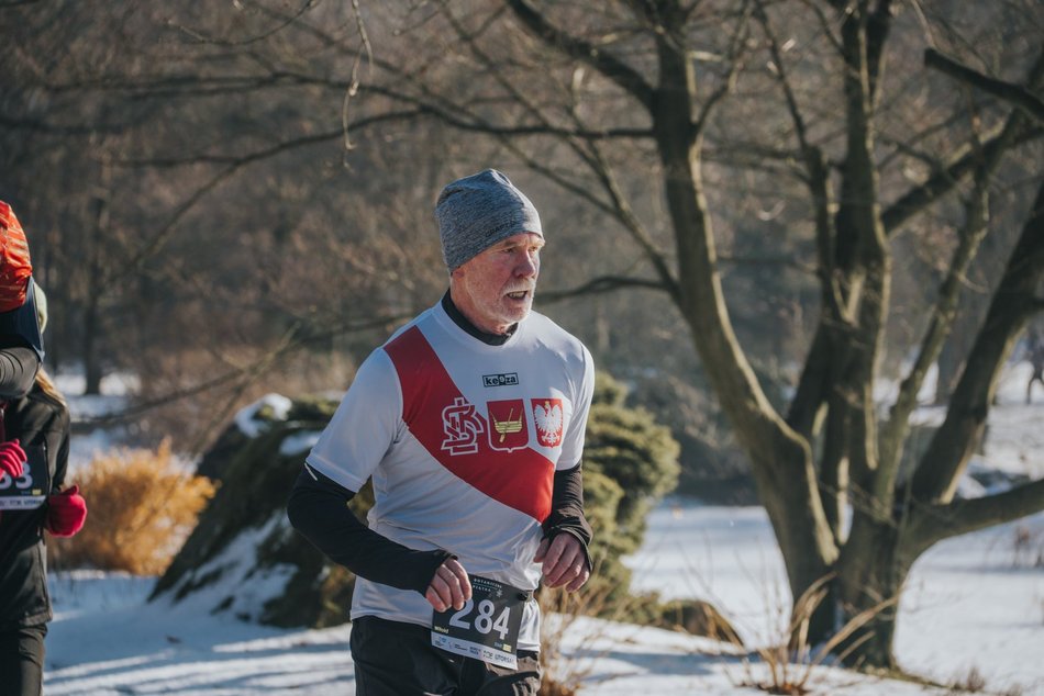 Botaniczna Piątka w Ogrodzie Botanicznym w Łodzi. Galeria z mroźnego biegu