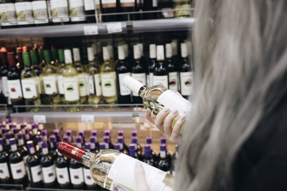 Łódź. Ograniczenie sprzedaży alkoholu w Łodzi? Trwają konsultacje społeczne 