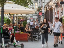 Tłumy łodzian i turystów na Piotrkowskiej