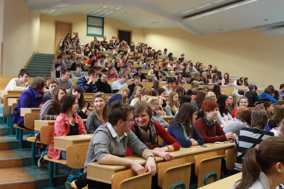 Praca w Łodzi dla studenta. Czym zajmują się Biura Karier przy uczelniach publicznych?