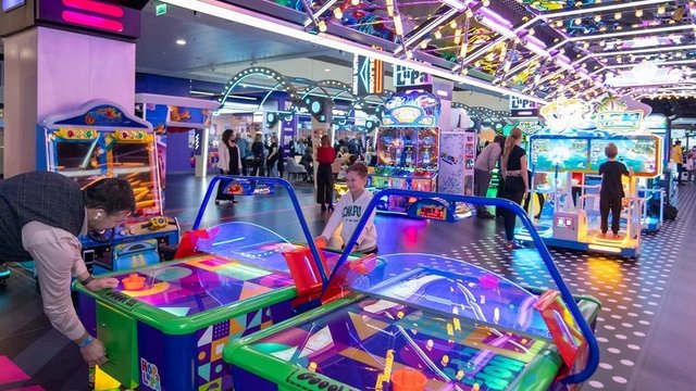 Hopa Lupa w Nowej Sukcesji w Łodzi z prestiżową nagrodą! Złoty Lizak 2025 od magazynu ParkMAG 