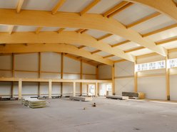 Hala sportowa rośnie przy II Liceum Ogólnokształcącym w Łodzi. Kiedy koniec budowy?