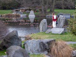 Wiosenny Ogród Botaniczny w Łodzi. Spacer wśród budzącej się do życia przyrody