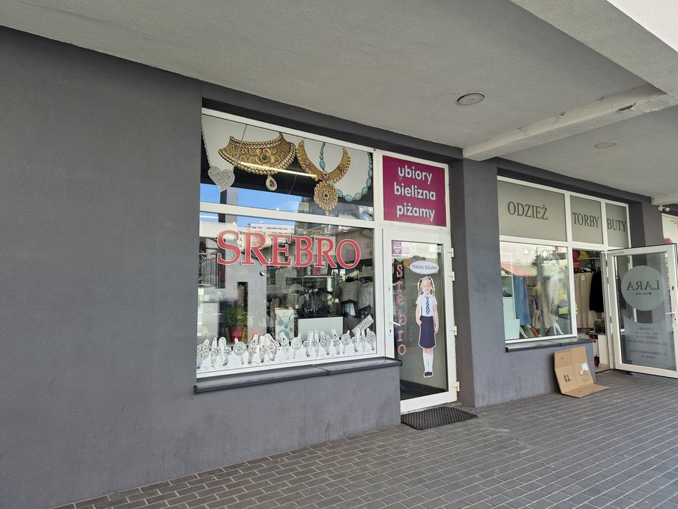 Łódź. Pionier na Dąbrowie. Sklep z kawą, zielarnia, zoologiczny, sale na imprezy