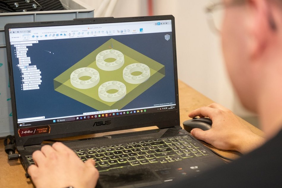 Łódź. Nowy kierunek studiów na Politechnice Łódzkiej. Chcesz projektować w 3D lub budować elektrownie?