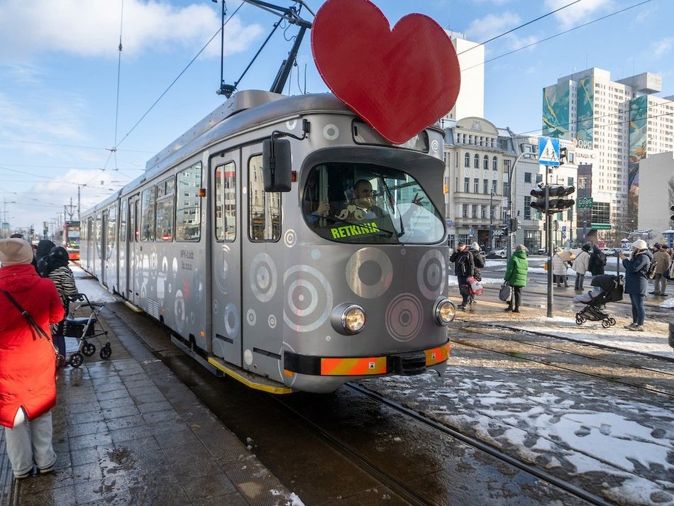 Łódź. Walentynkowy tramwaj MPK Łódź