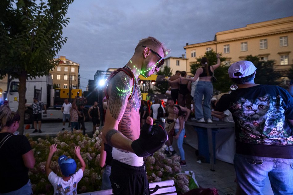 Łódź. Hołd dla DJ Hazela na Paradzie Wolności 2025 w Łodzi. Tak oddali go łodzianie!