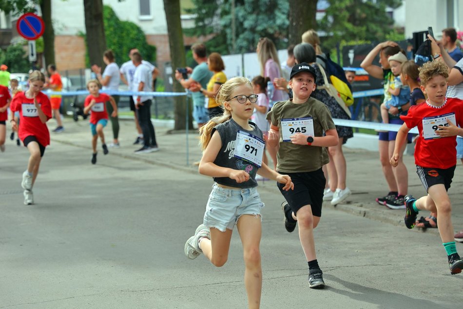 Bieg "Daj Piątaka na Dzieciaka"