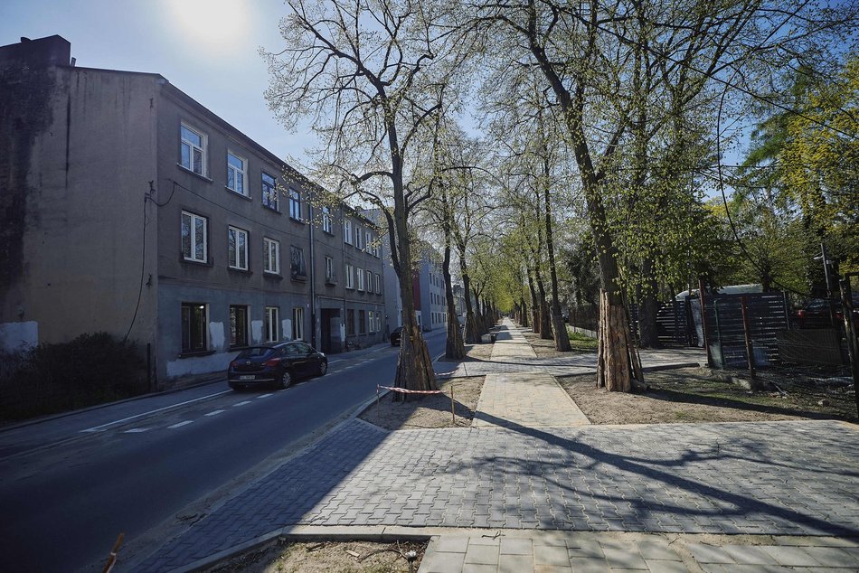 Łódź. Różyckiego w Łodzi otwarta dla ruchu. Nowa jezdnia, przebicie do Politechniki i chodniki