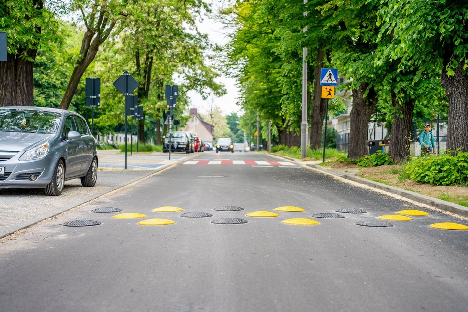 Łódź. Remonty dróg na Starym Widzewie w Łodzi. Trzy ulice przeszły metamorfozę