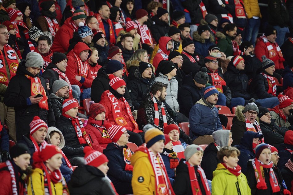 Kibice na meczu Widzewa Łódź - Pogoń Szczecin