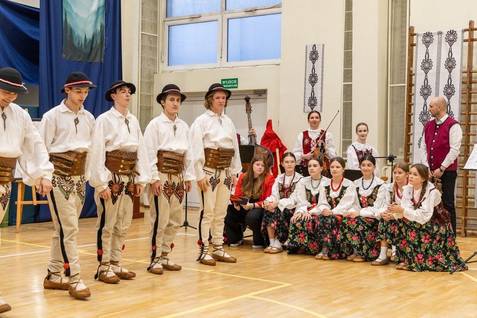 Łódź. XXIII Liceum Ogólnokształcące w Łodzi świętuje 80-lecie. To się nazywa świętowanie!