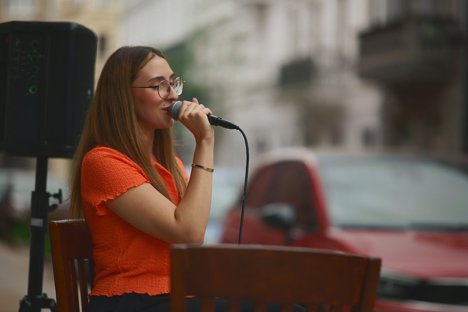 Łódź. Włókiennicza Unplugged. Muzyka soul i pop w wykonaniu Małgorzaty Szymczak