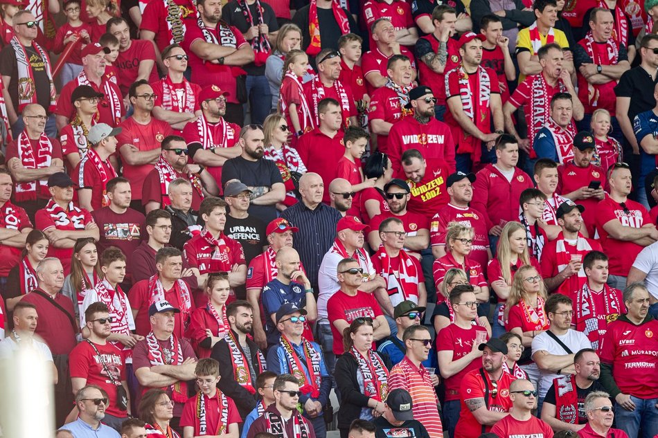 Kibice na meczu Widzewa Łódź