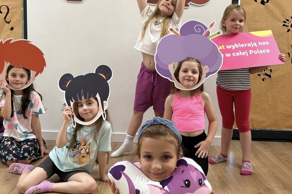 Twoje dziecko nudzi się po szkole? W Łodzi ma w czym wybierać! Robotyka, cosplay, baseball i więcej