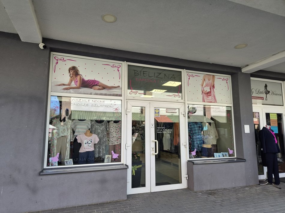 Łódź. Pionier na Dąbrowie. Sklep z kawą, zielarnia, zoologiczny, sale na imprezy