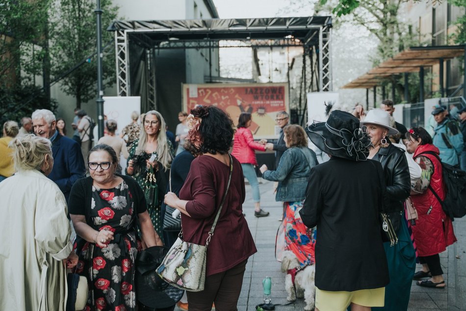 Łódź. Niedzielna potańcówka przy Piotrkowskiej. Świetne zakończenie weekendu!