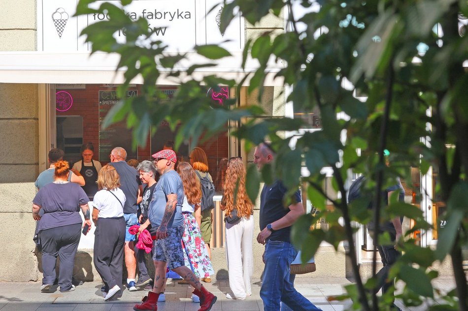 Lato zawitało na Piotrkowską i plac Wolności. To gorący weekend w Łodzi