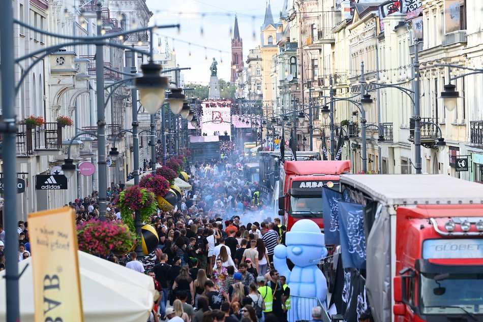 Łódź. TOP 25 zdjęć z Parady Wolności 2025 w Łodzi. Fantastyczni ludzie, muzyka i energia