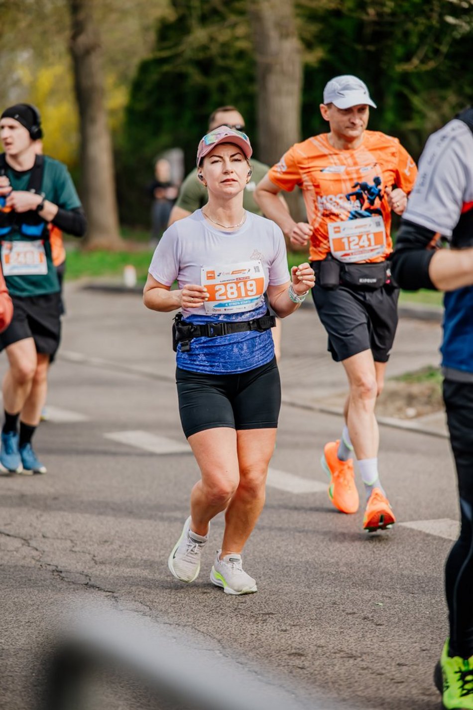 Łódź. DOZ Maraton Łódź 2026. Brałeś udział w biegu? Odszukaj się w galerii i zapisz na pamiątkę!