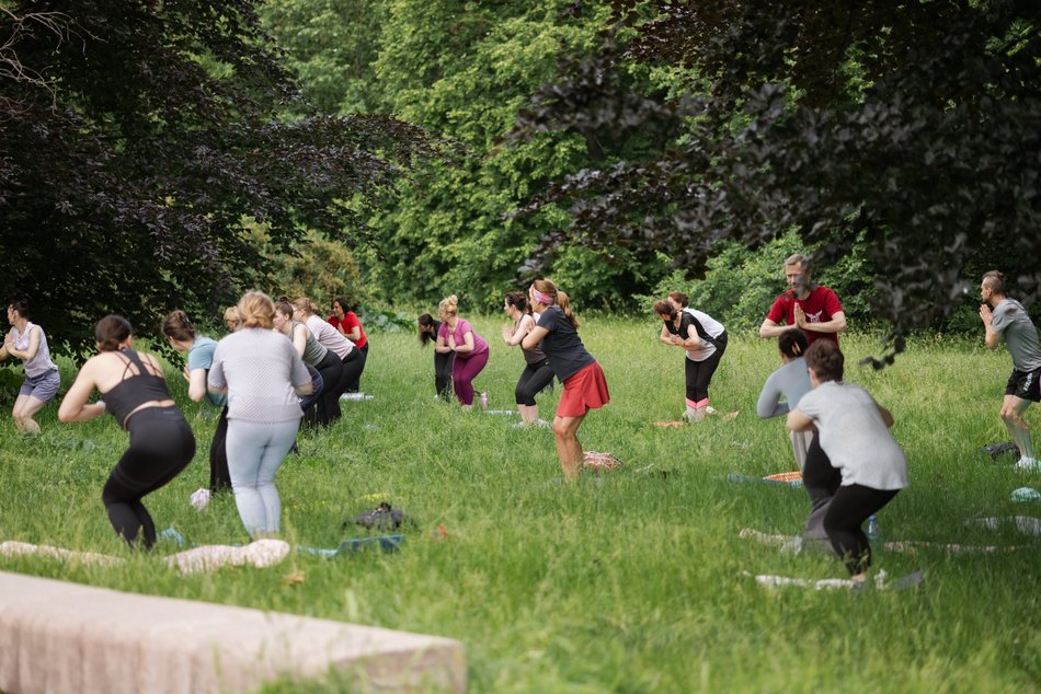 Łódź. Joga w Parku Podolskim w Łodzi. Dobra energia na rozpoczęcie weekendu!