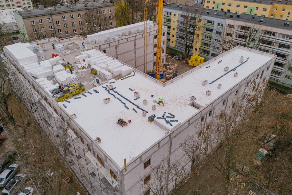 Wiecha na mieszkaniach komunalnych przy Lubelskiej w Łodzi. Praca wre!