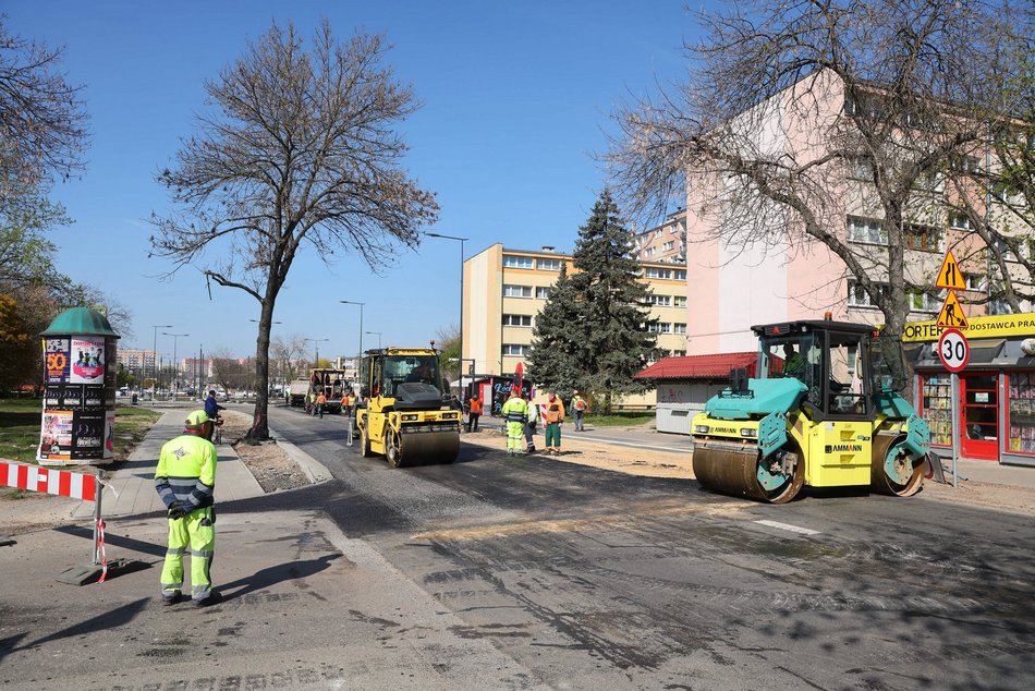 Łódź. Remont Śmigłego-Rydza i Niższej. Położą ostatnią warstwę asfaltu
