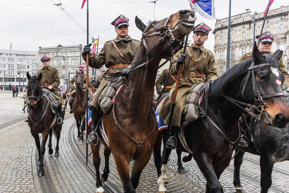 Łódź. WOŚP 2025 w Łodzi. Wielka Szarża przeszła Piotrkowską. Co za widok!