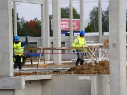Łódź. Centrum logistyczne Żabki powstaje pod Łodzią. Niemal 400 miejsc pracy!