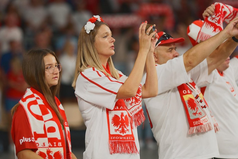 Łódź. Polska gra z Brazylią! Pełne trybuny w Atlas Arenie w Łodzi