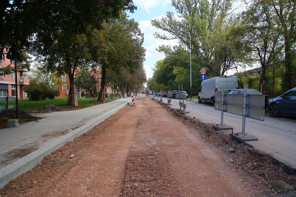 Remont Tymienieckiego w Łodzi. Widać już zarys nowej jezdni