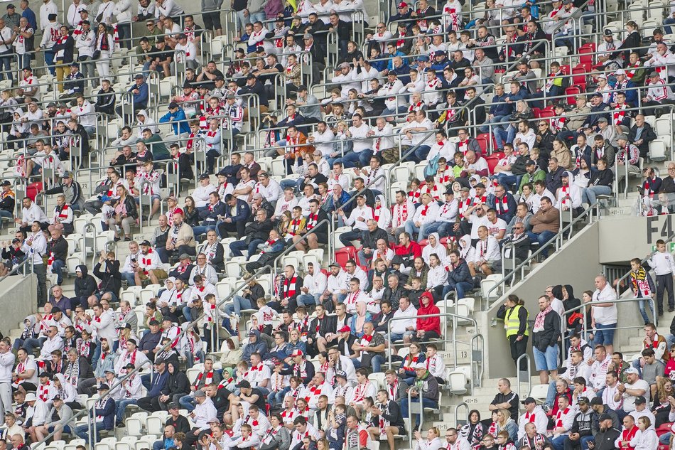 Kibice ŁKS Łódź na meczu z Radomiakiem Radom