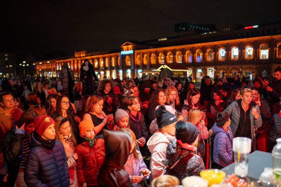 Parada Halloween w Manufakturze