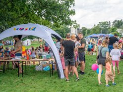 Łódź. Piknik na Stawach Stefańskiego