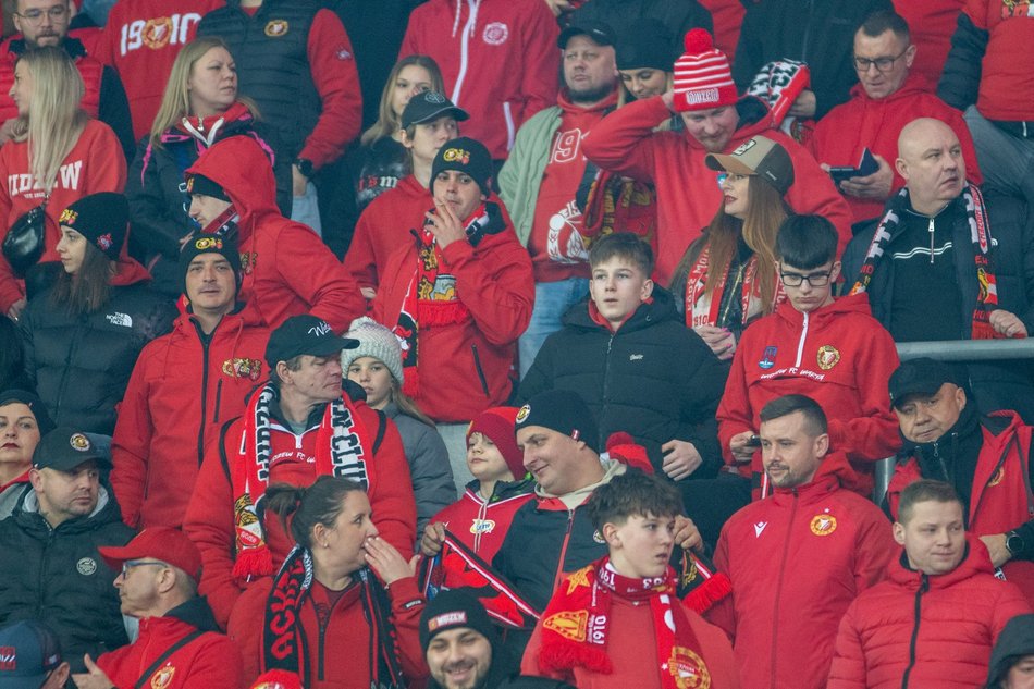 Łódź. Kibice na meczu Widzew Łódź - Lech Poznań. Byłeś/aś? Znajdź się w galerii!