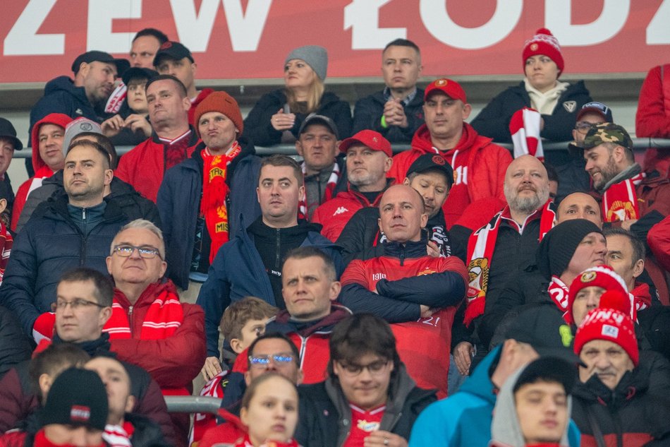 Łódź. Kibice na meczu Widzew Łódź - Lech Poznań. Byłeś/aś? Znajdź się w galerii!
