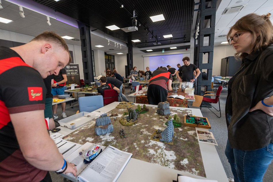 Łódź. Łódzka Strefa Starcia w EC1 Łódź. Gry bitewne, strategia i taktyka