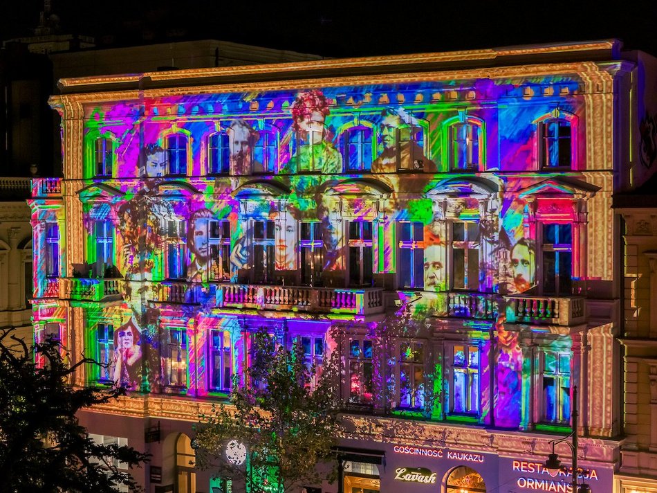 Łódź. Miliony świateł na Piotrkowskiej! Light Move Festival 2025 Łódź z lotu ptaka