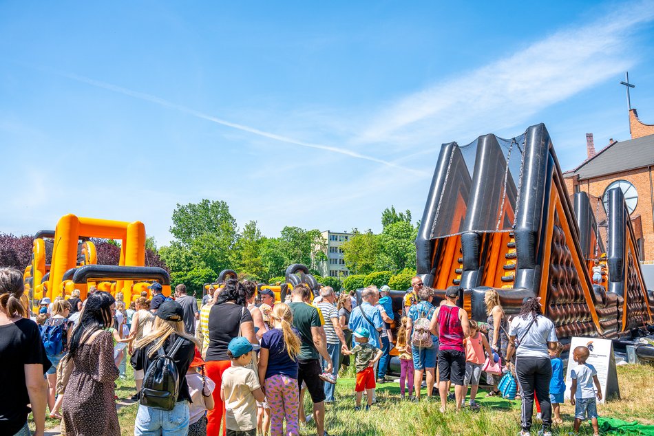 Festiwal dmuchańców w parku Podolskim w Łodzi