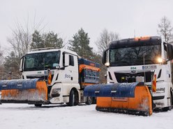 Łódź. Służby w walce z gołoledzią! Ponad tona soli wysypana na ulice w Łodzi