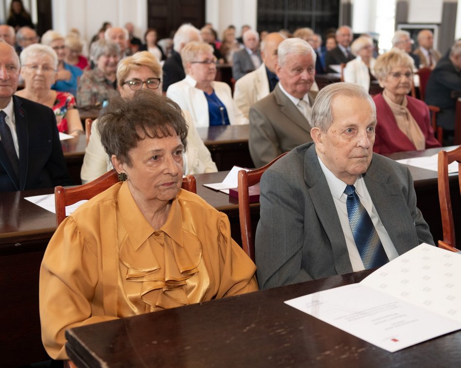 Medale za długoletnie pożycie małżeńskie trafiły do jubilatów z Łodzi.