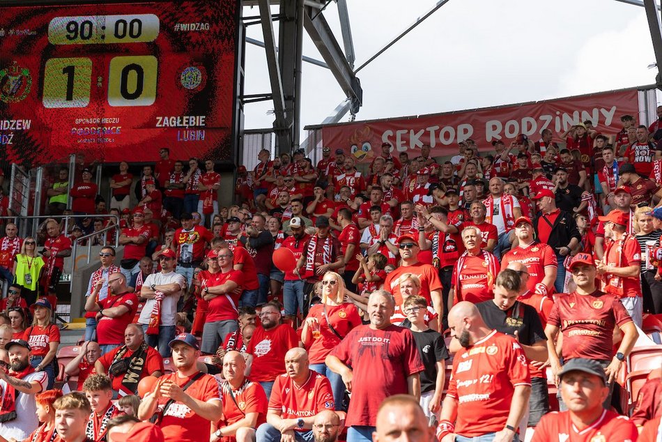 Łódź. Kibice na meczu Widzewa Łódź z Zagłębiem Lubin. Byłeś? Odszukaj się w galerii