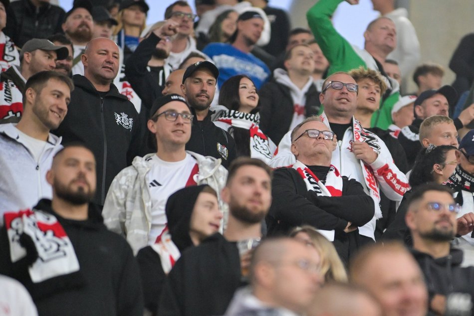 Kibice na meczu ŁKS Łódź z Polonią Warszawa. Byłeś/aś tam? Znajdź się w galerii!