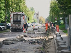 Łódź. Remont Gandhiego w Łodzi. Będzie nowa nawierzchnia, parkingi i chodniki
