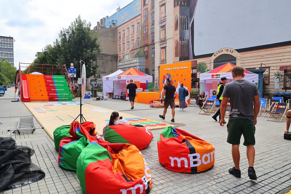 Przygotowania do 602. Urodzin Łodzi. Na Piotrkowskiej prace wre!