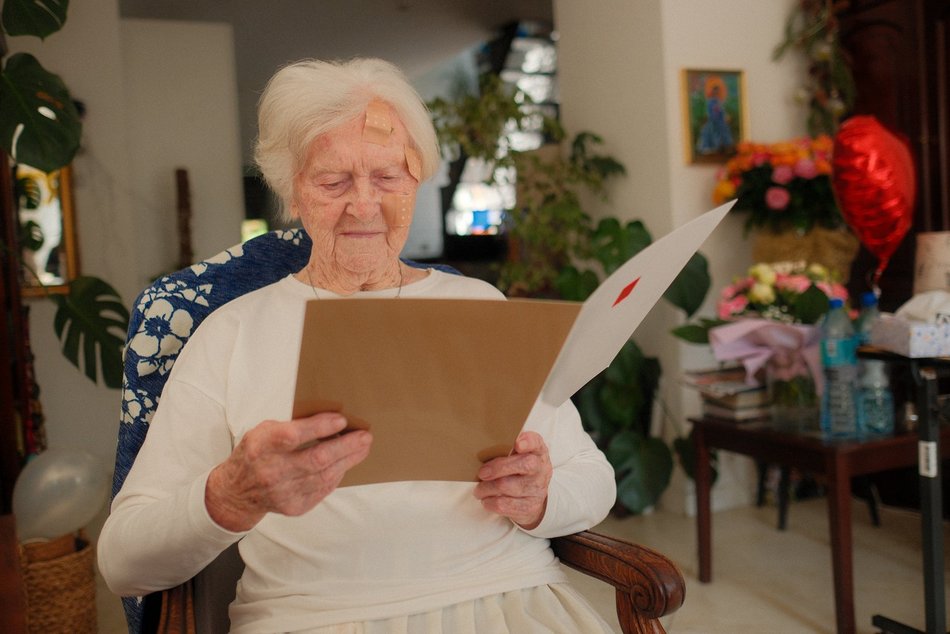 Pani Zofia obchodzi swoje 100. urodziny. Życzymy jej kolejnych 100 w zdrowiu i szczęściu!